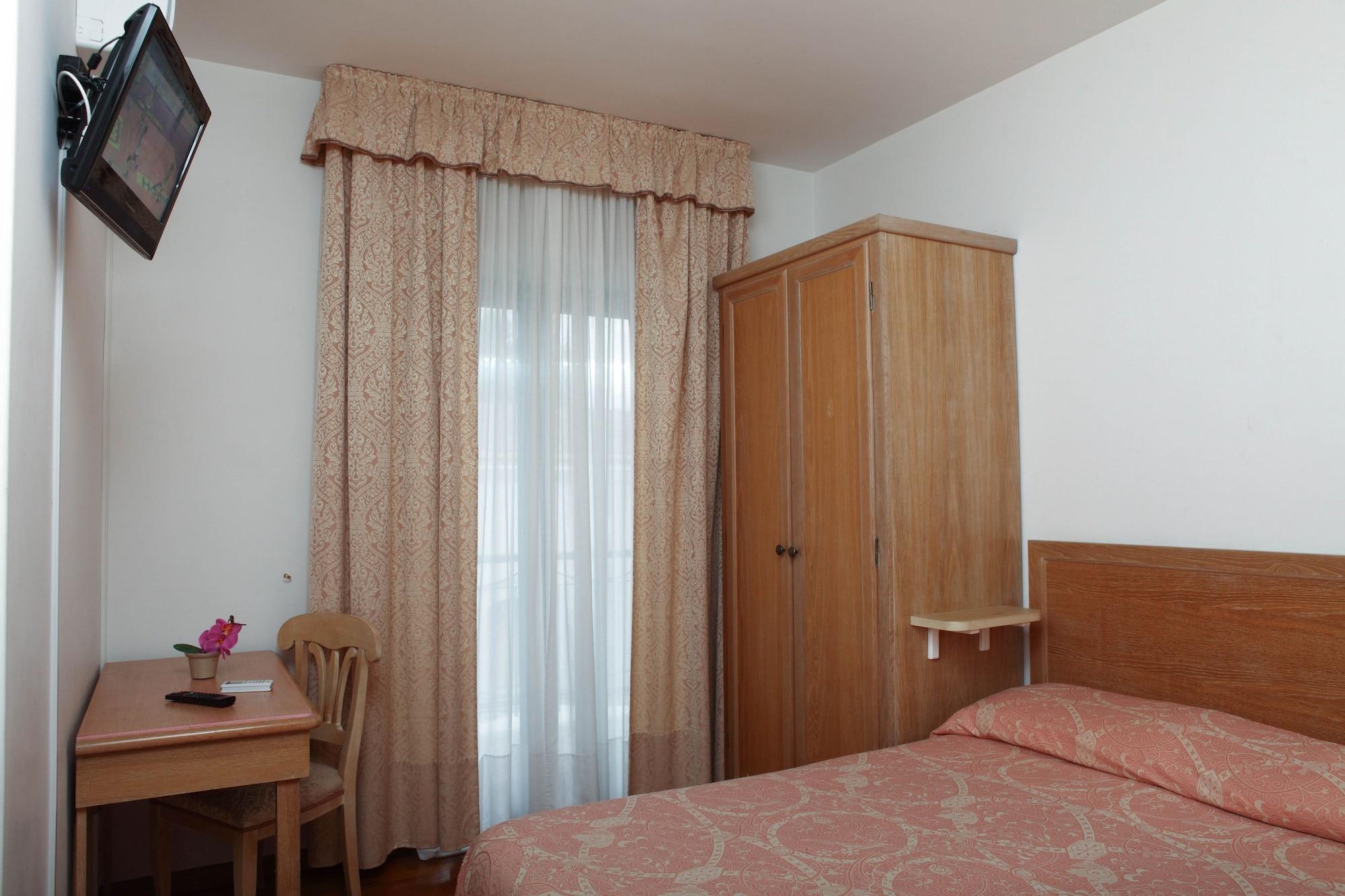 Hotel Donatello อัลเบโรเบลโล ภายนอก รูปภาพ