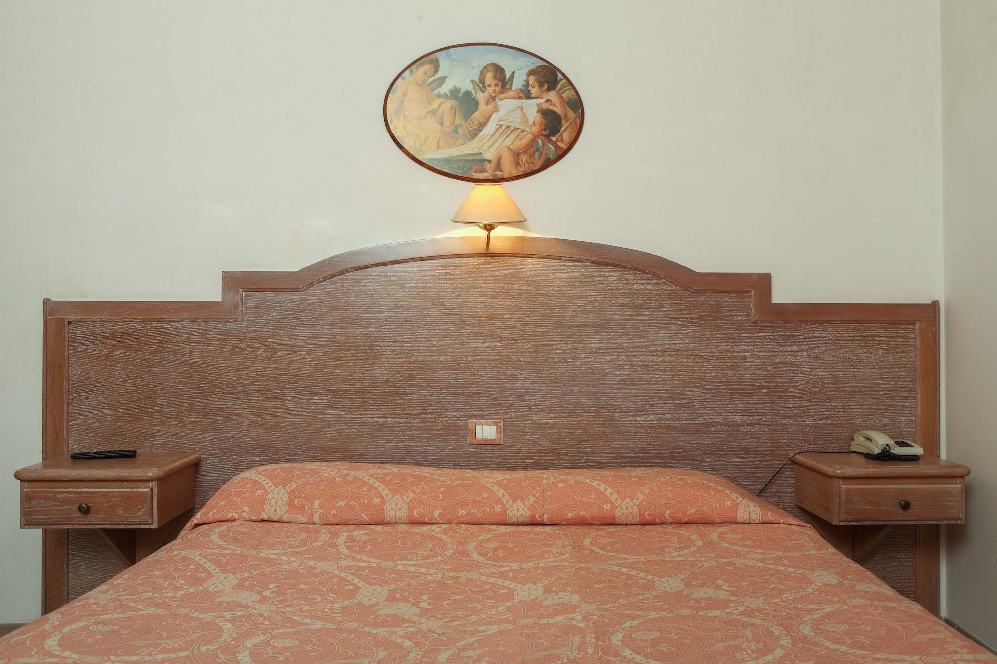 Hotel Donatello อัลเบโรเบลโล ภายนอก รูปภาพ